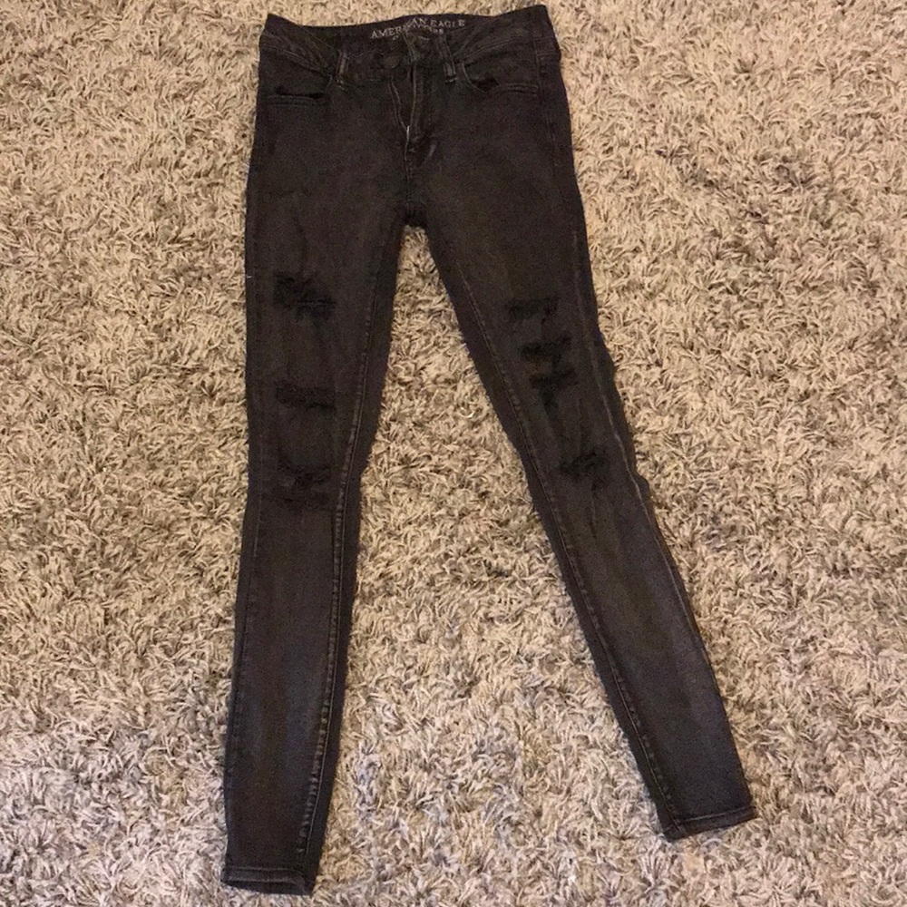 American eagle distressed black jegginngs
